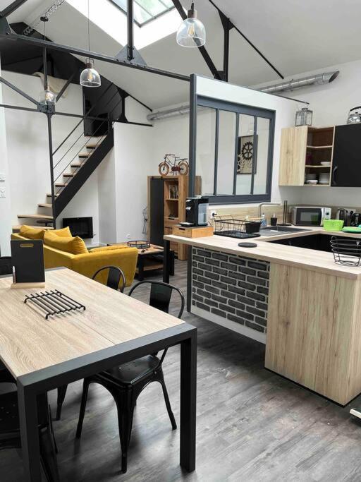 Villa Loft Relais Coeur De France Vierzon Esterno foto